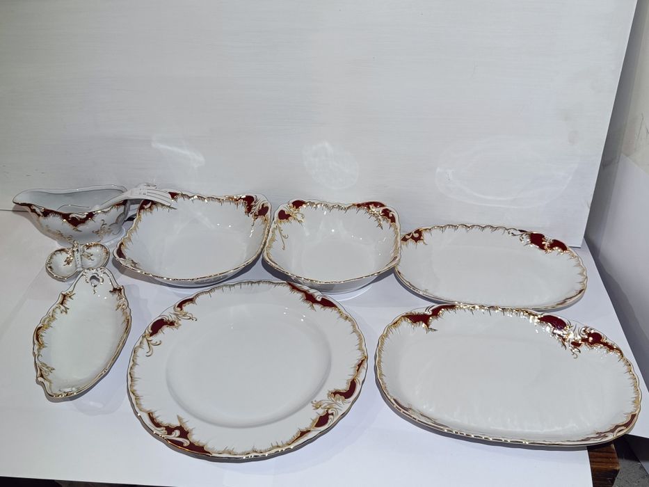 Kompletny serwis obiadowy i kawowy Ćmielów Rococo  0040 Purpura 146 el