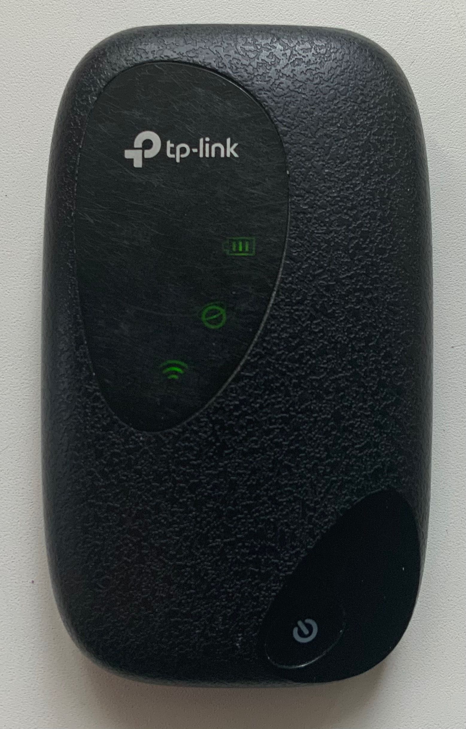 Мобільний Wi-Fi роутер (модем) TP-Link M7000