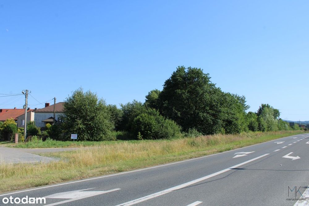 Inwestycyjna działka usługowa w Gdowie o powierzchni 7181 m².