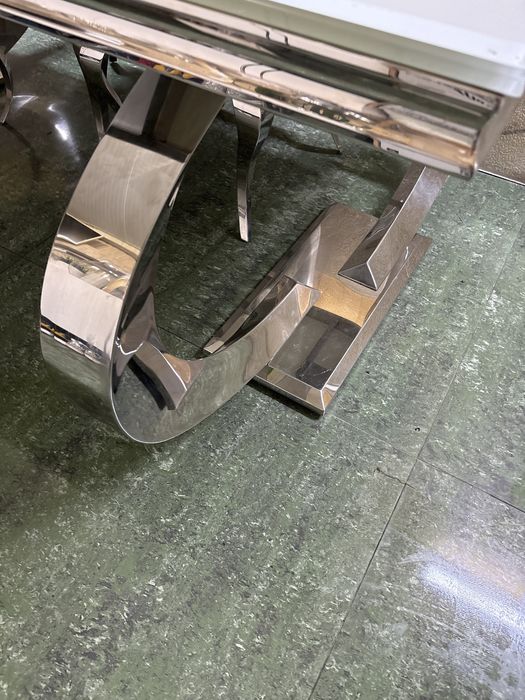 Mesa inox com tampo em vidro branco