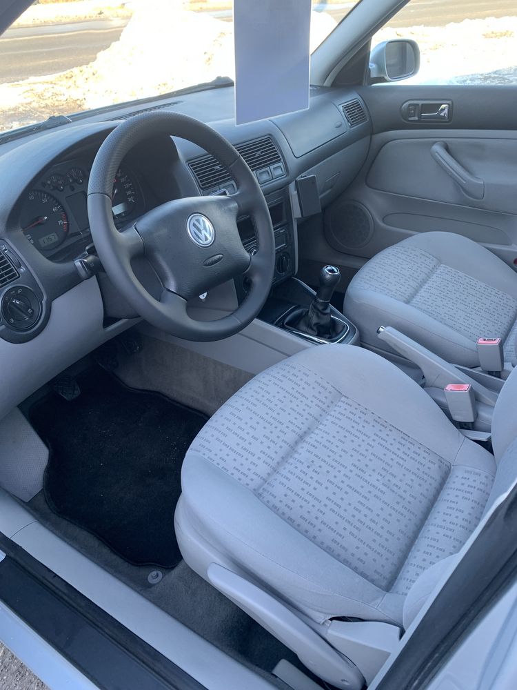 Volkswagen Golf 4 1.6 MPI