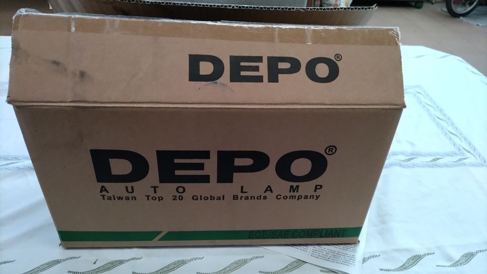 Farol esquerdo Fiat Pálio 1996 /2000