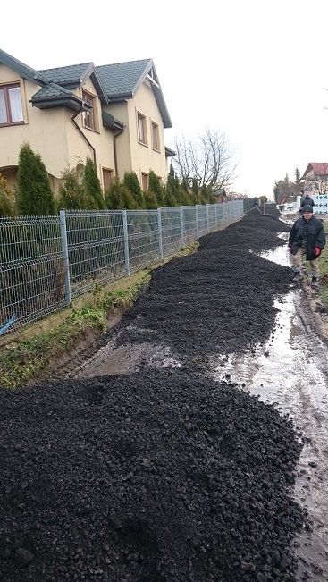 Szlaka Żużel Gruz na Droge Podjazd Dojazd Wjazd Kruszywo