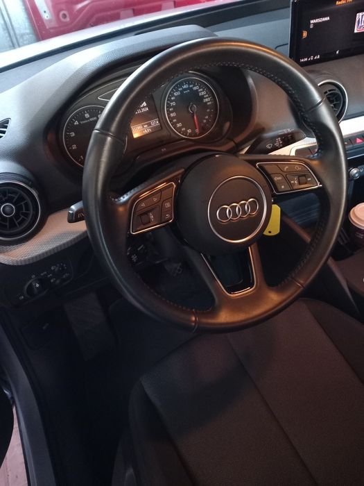 Audi Q2 TFSI 999 cm3..