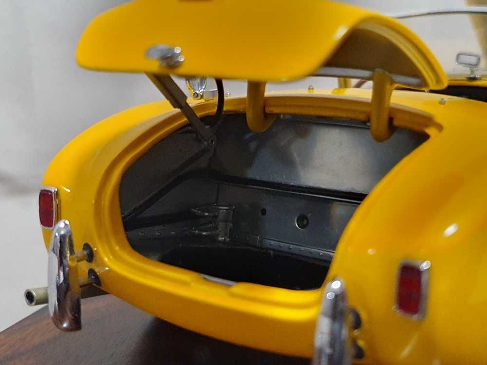 1 18 Exoto Cobra Roadster 260 The First Painting Car 1962