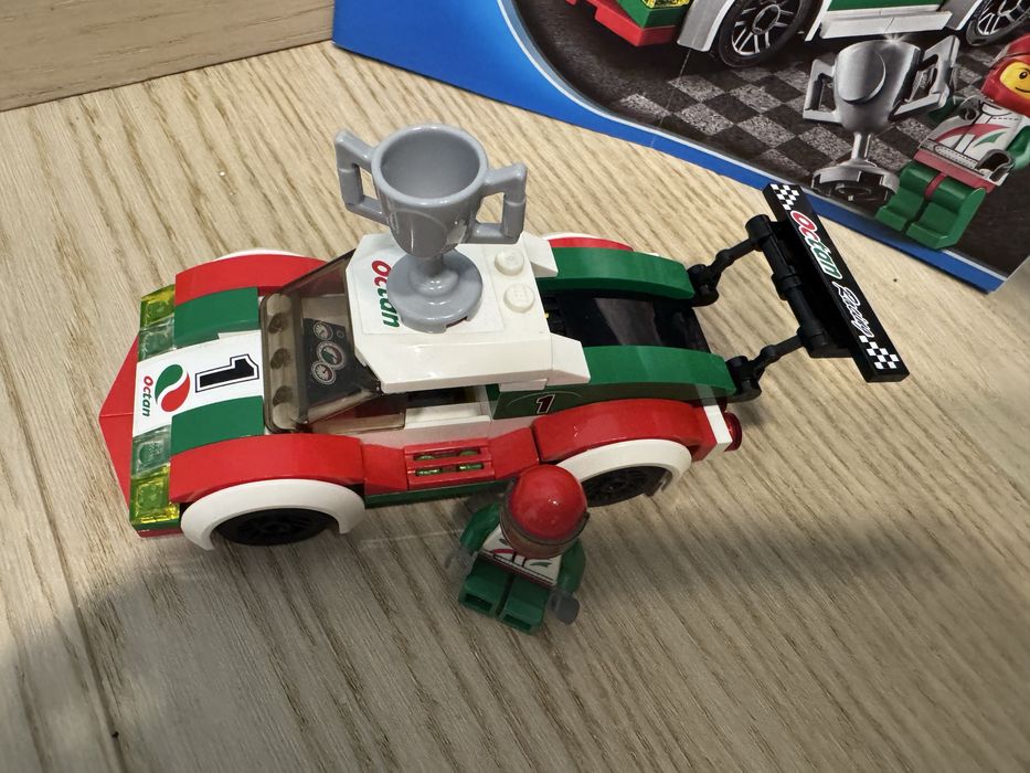 Lego City 60053 машинка