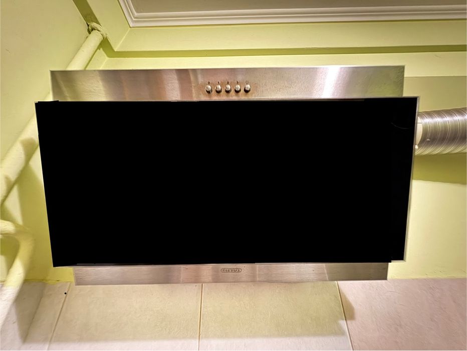 Витяжка eleyus на кухню