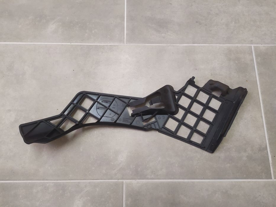 Ślizg zderzaka lewy przód Mercedes CLA W117 lift #67