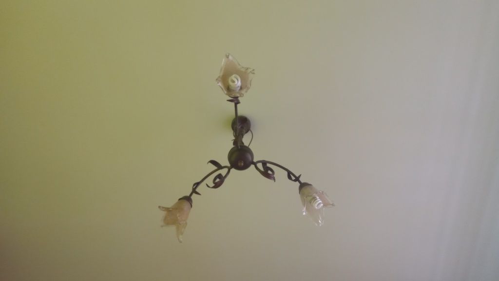 Lampa,żyrandol,trzy żarówki E 14