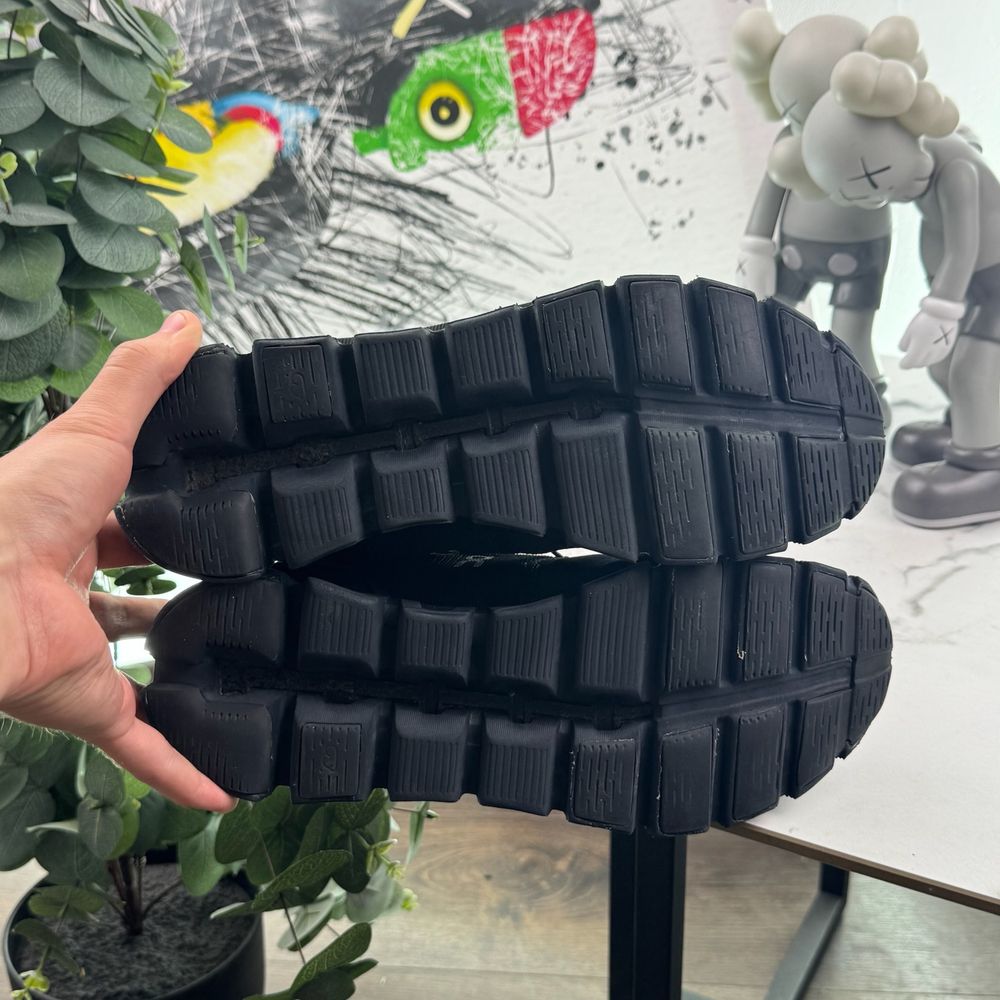 Кросівки On Cloud 5 Waterproof 42 розмір 4495
