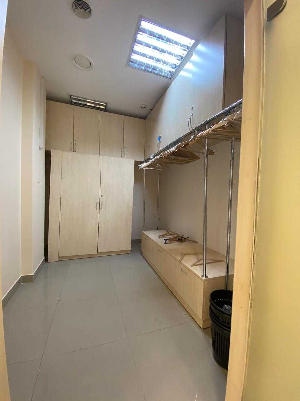 Центр, офіс, клініка 370 кв.м, метро Палац спорту, Хрещатик