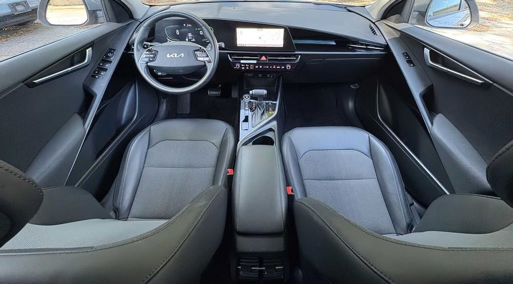 2023 Kia Niro EX
