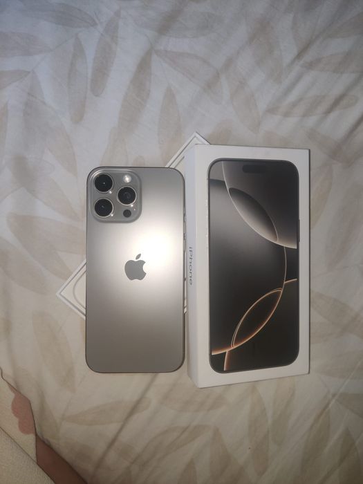 Iphone 16 pro max with box and extra covers