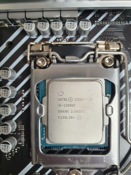 Intel core I9 11900F + MotherBoard Asus Prime Z590-P