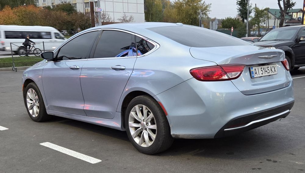 Chrysler 200 2015