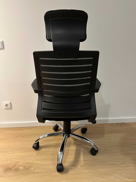 Cadeira ergonómica de escritório - Como nova