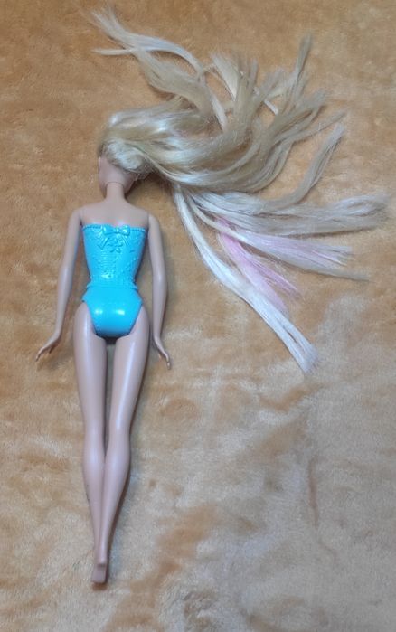 Оригінальна Barbie виробник Mattel