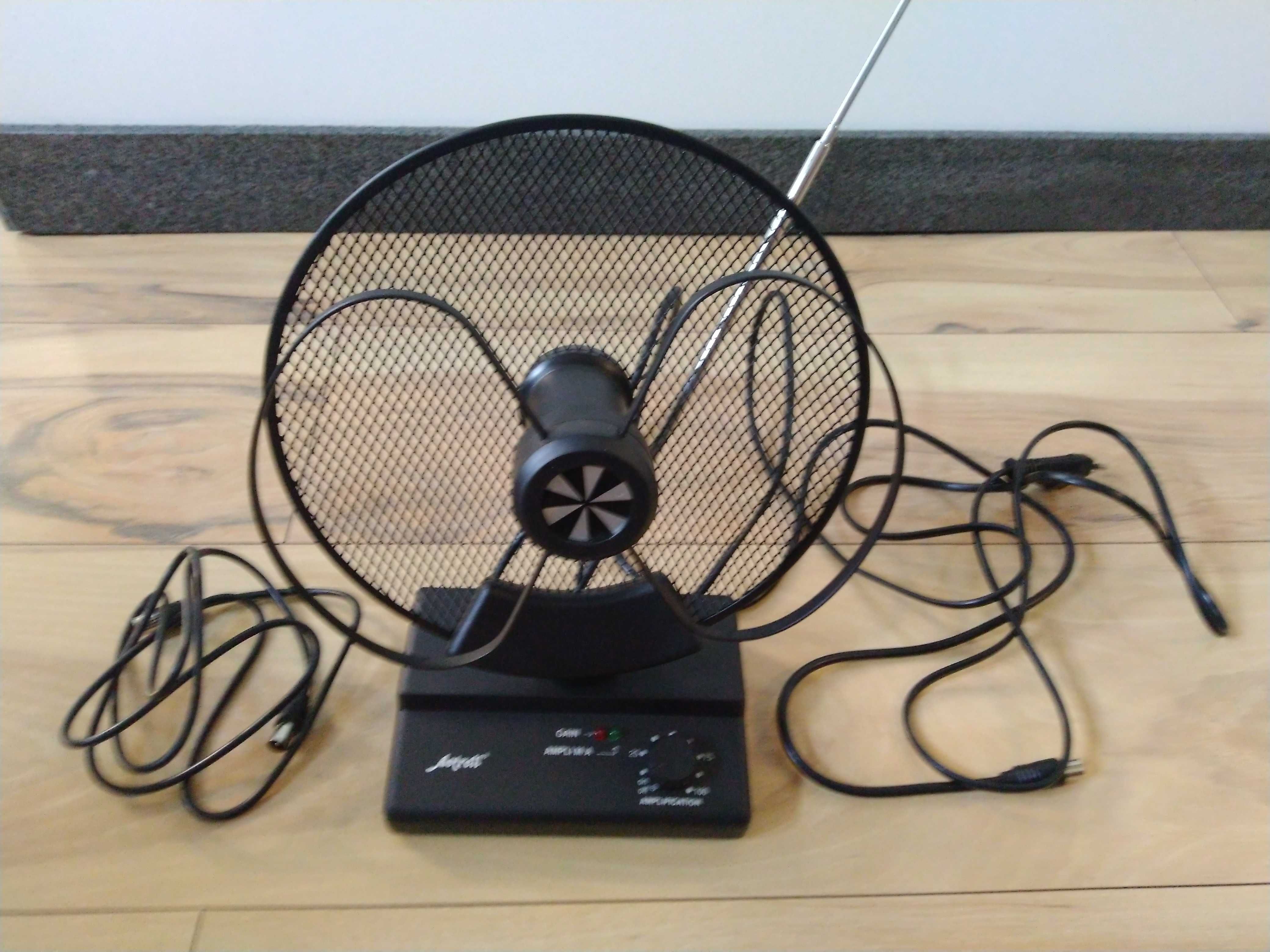 Antena Astrilla UHF-VHF-FM 32 dB