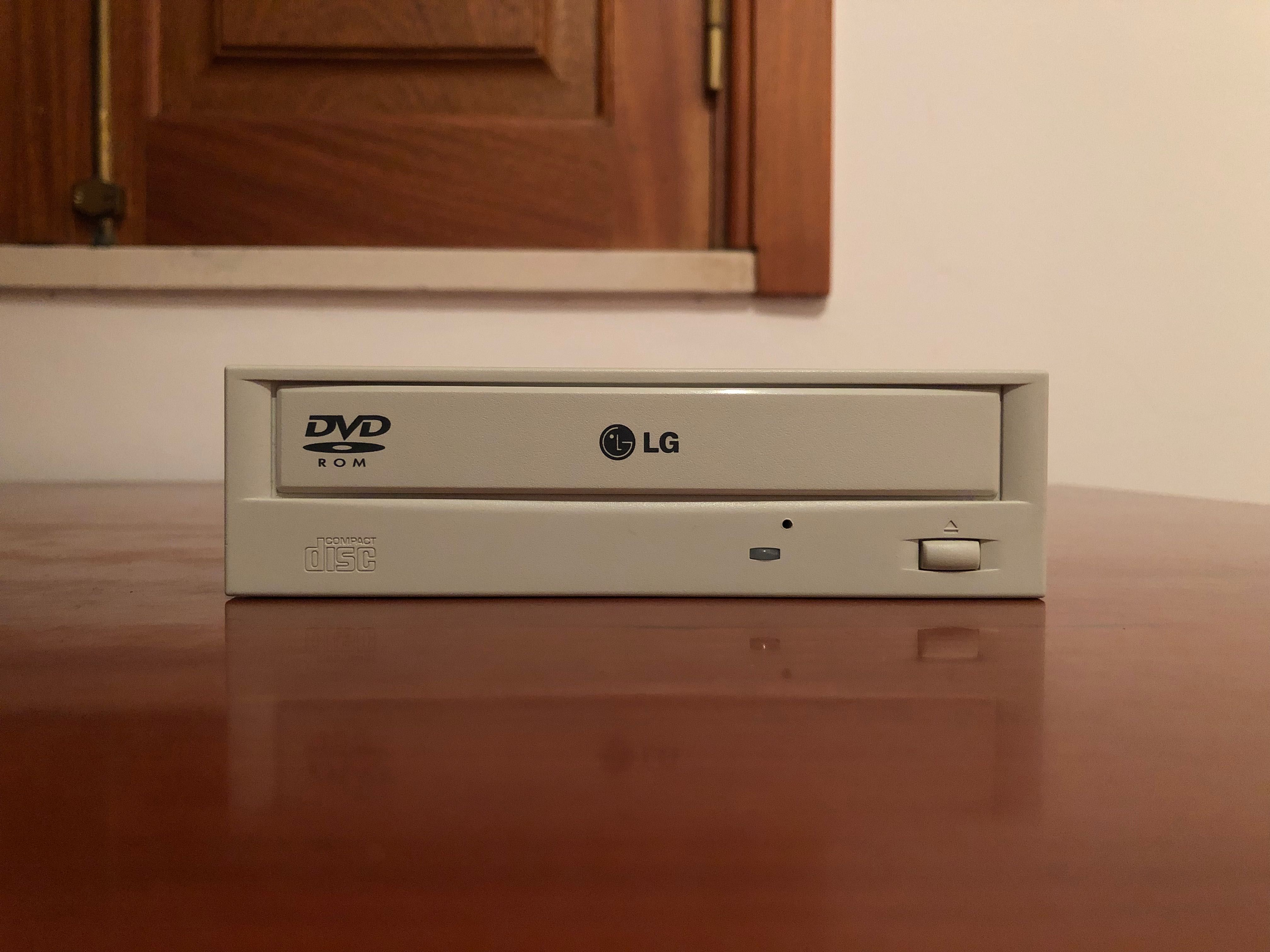 Drives Desktop CD, DVD, Floppy