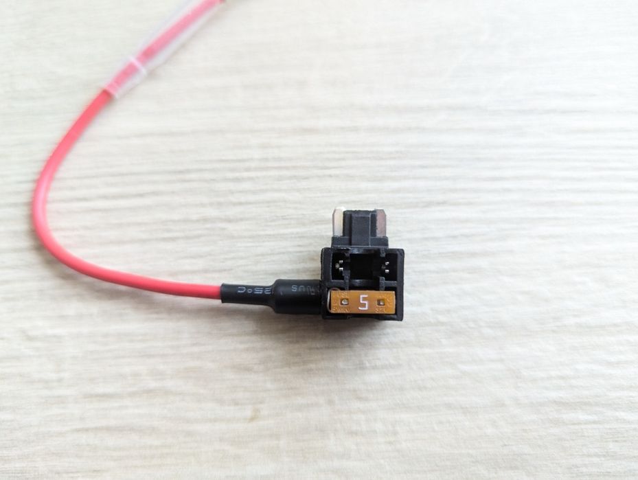 Автомобільні набір запобіжник адаптер 5A 32V