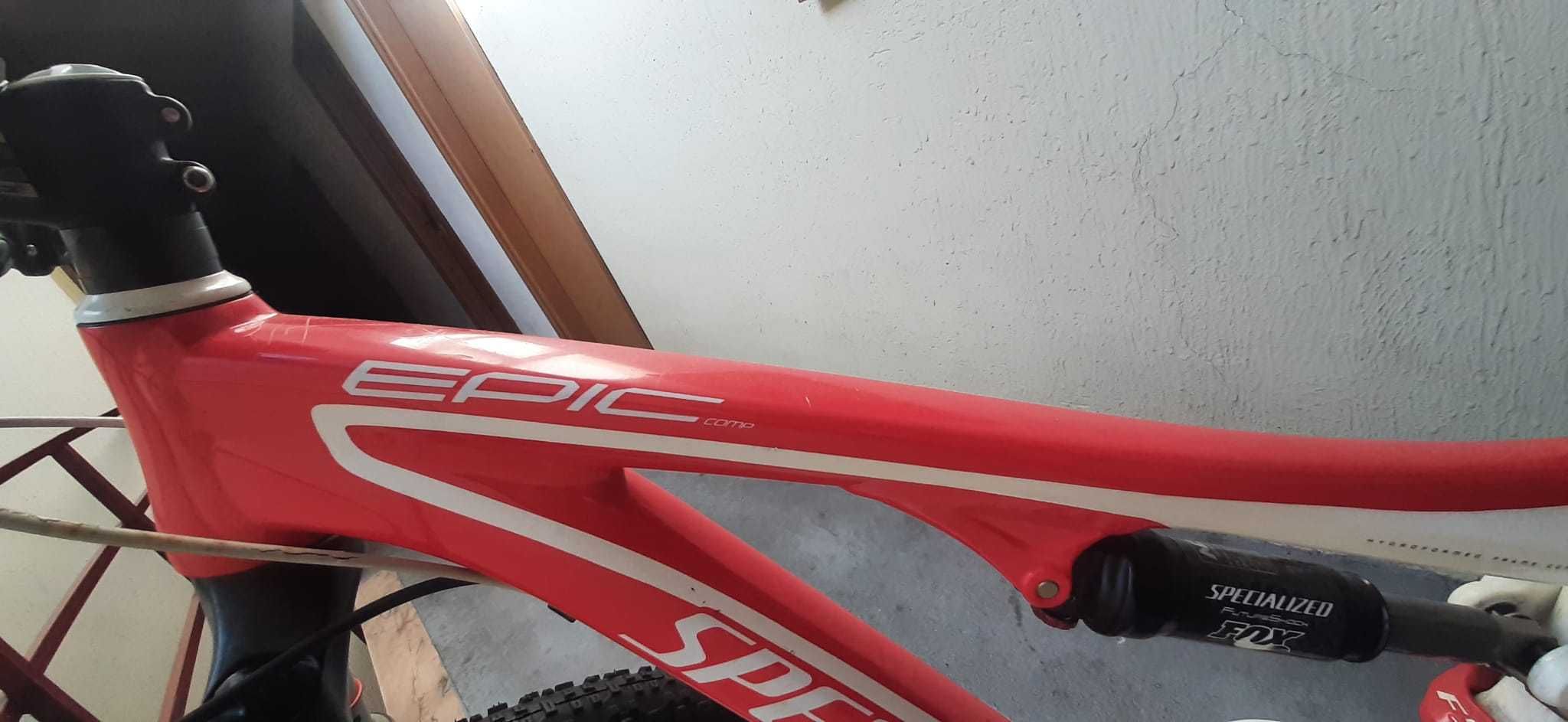 Bicicleta Liga M5 Specialized EPIC S Roda 29 Suspensão total - como es