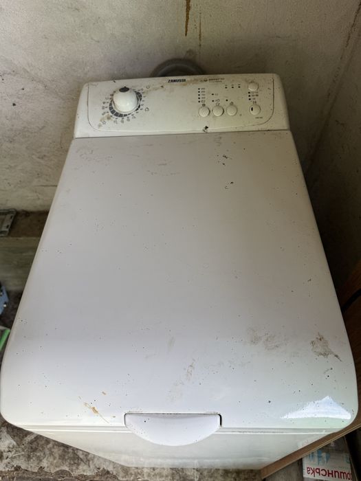 Продажться пральна машина на запчастини