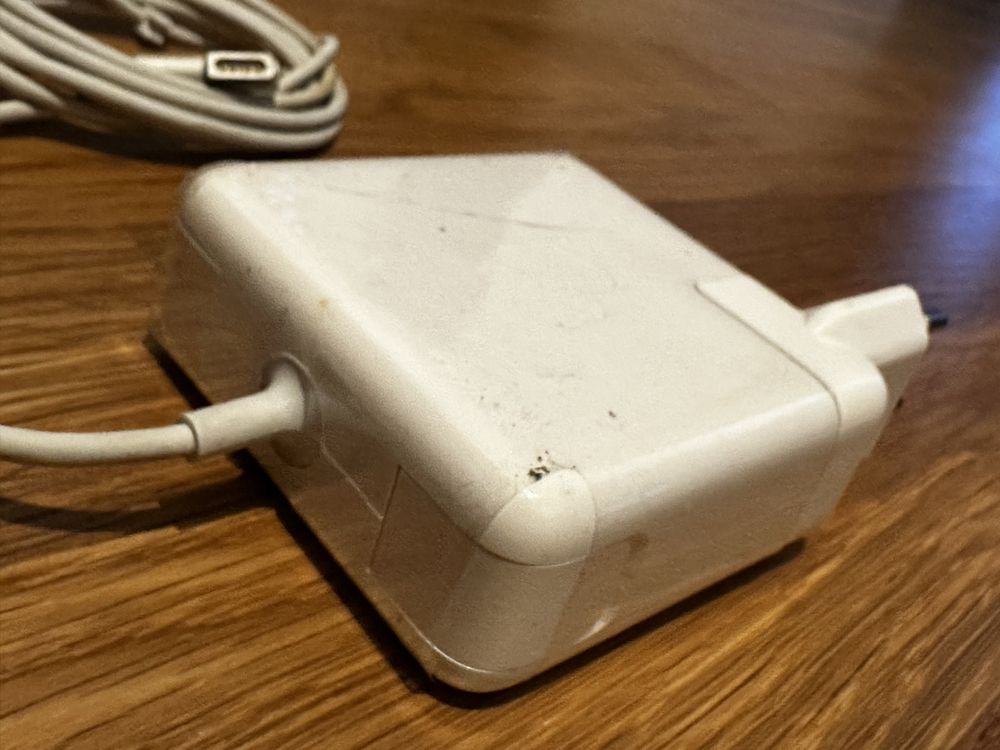 Ładowarka Apple Magsafe 60W Power Adapter