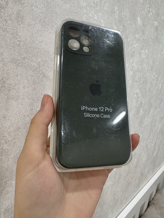 Чохол на айфон 12 про