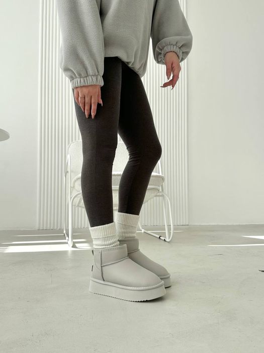 Шкірані сірі уггі, угги, ugg itts серые угі