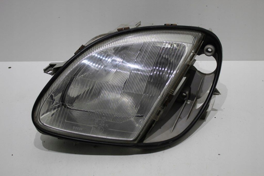 Mercedes SLK 170 W170 Lampa Przód Lewa Igła Europa