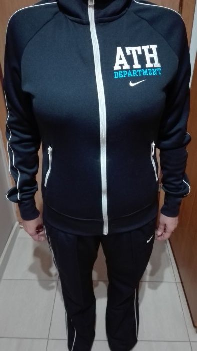 OKAZJA - Nowy dres Nike Athletic oryginal