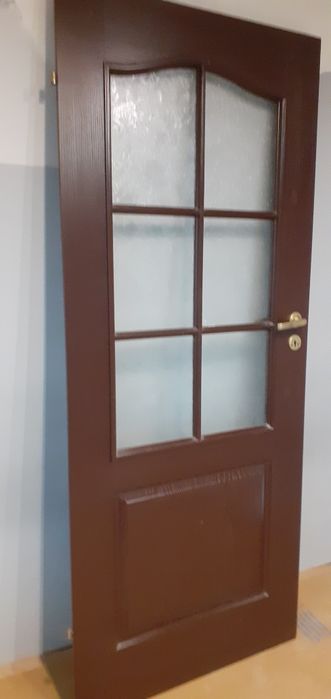 Drzwi wewnętrzne 80 lewe.