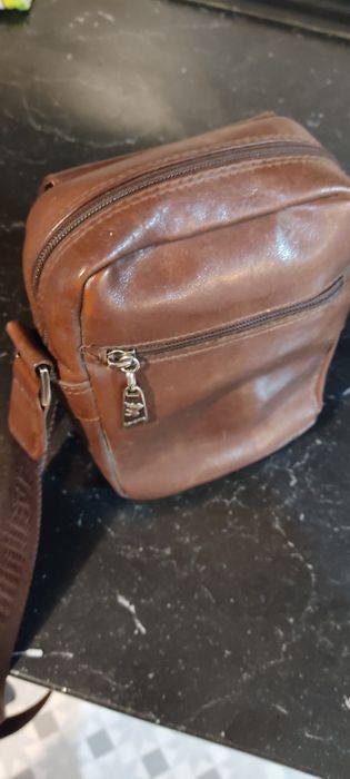Mala/Bolsa tiracolo masculina pele da Cavalinho