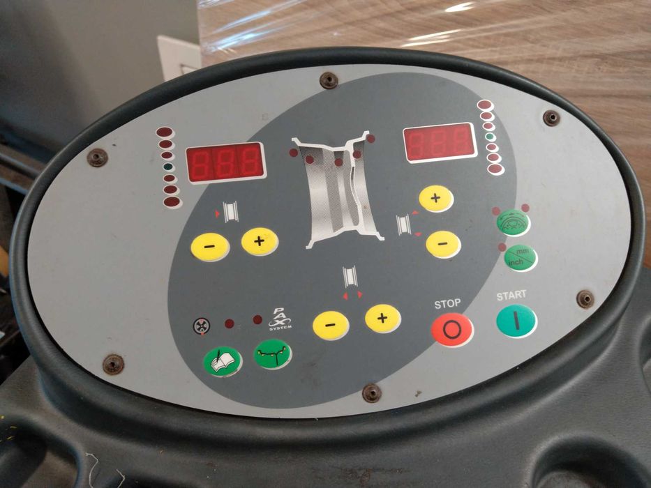 Wyważarka do kół M&B Wb255 | Nowa nakrętka HAWEKA + stożki + uchwyt NP