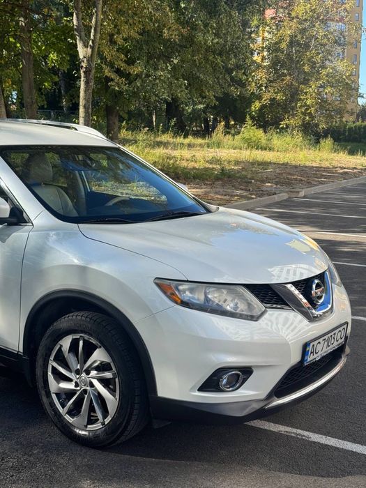 Продаж власного авто Nissan Rogue SL 2015 2,5 бензин /газ
