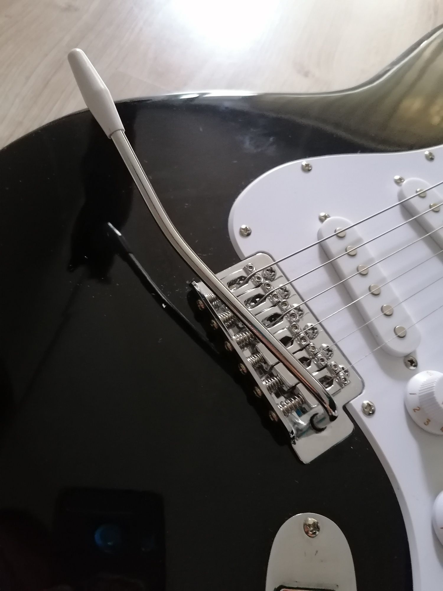 Gitara elektryczna ARROW