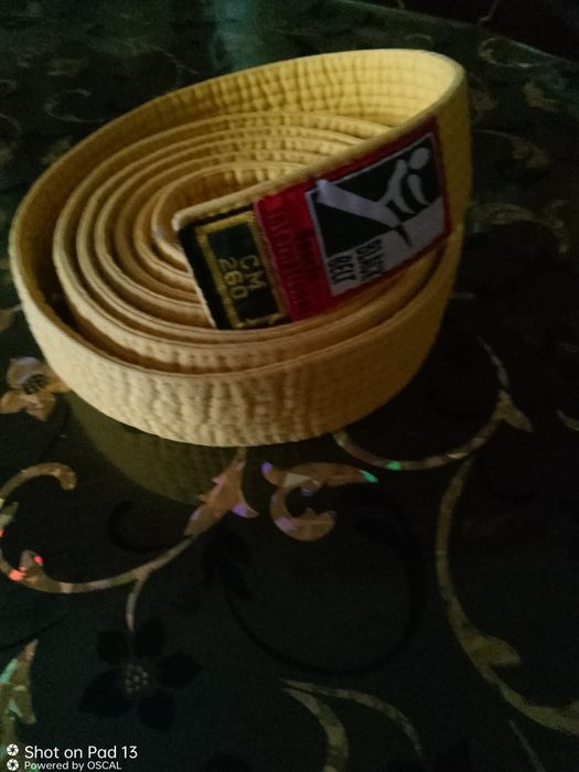 Чёрное кимоно для тренировок