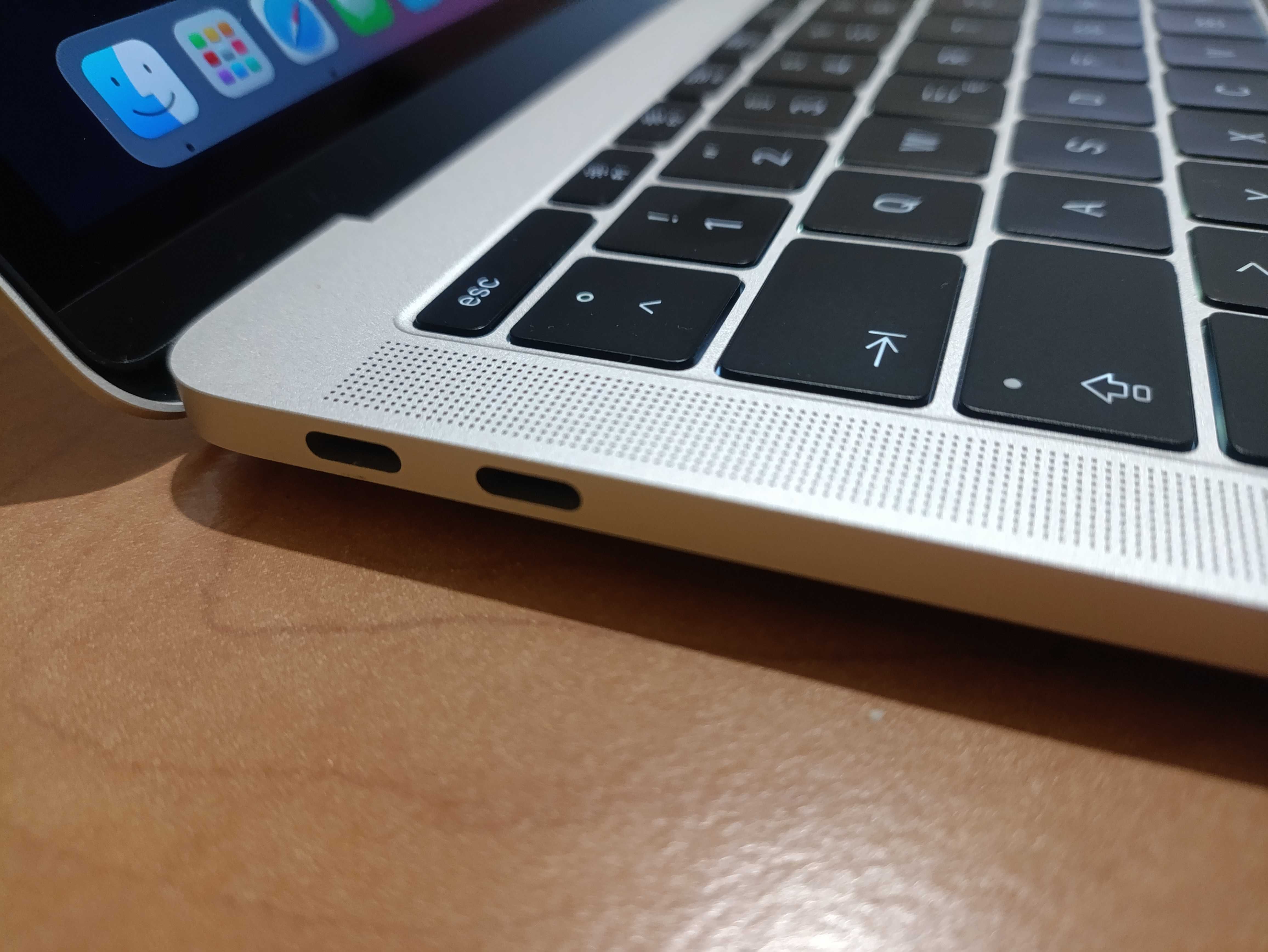 MacBook Pro 13” 2017 A1708 (Macbook Pro 14,1)