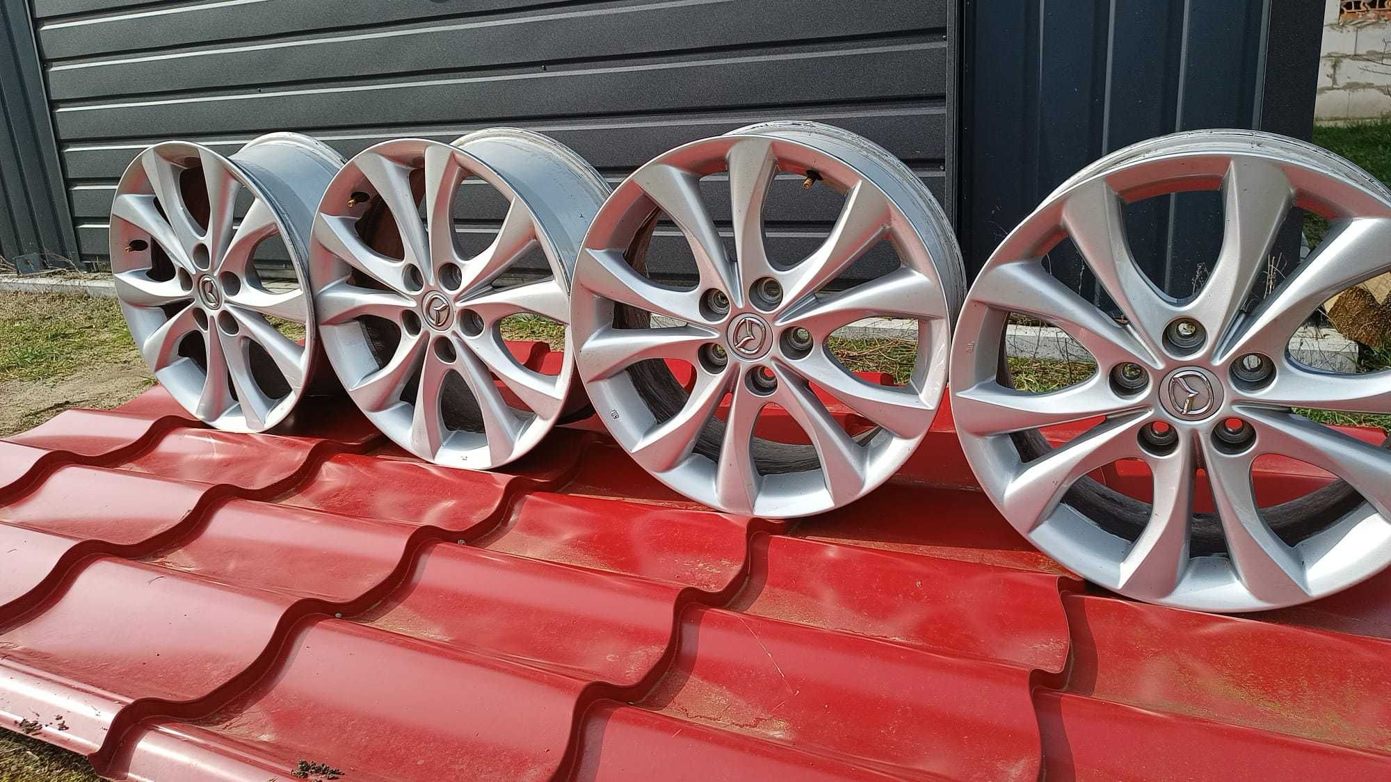 Felgi Alu 17" Mazda jak nowe, opony 17"205/55