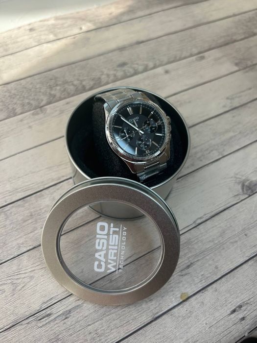 CASIO  Оригінальні годинники