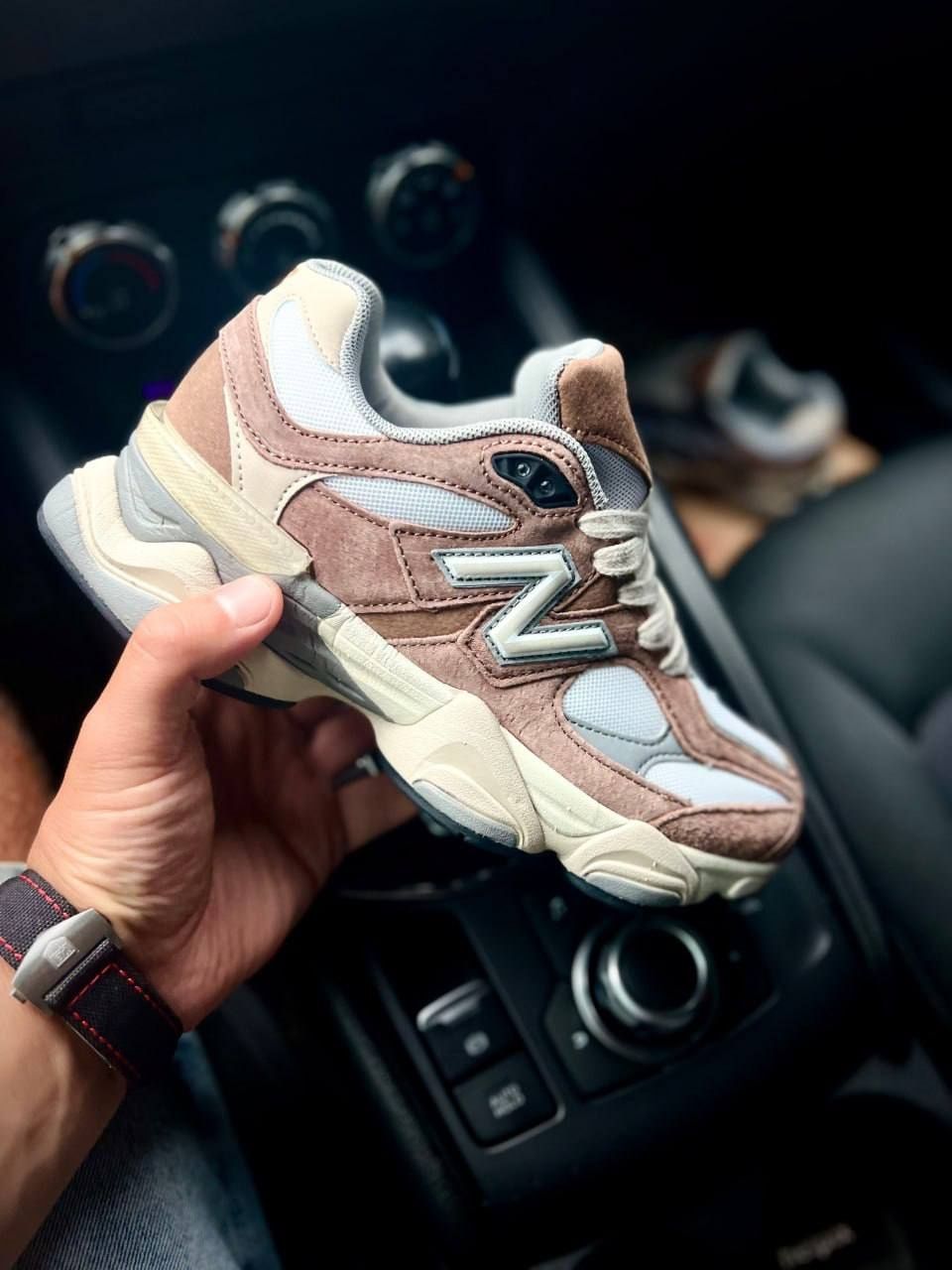 Брендові жіночі кросівки / New Balance