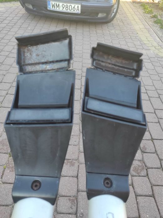 Oryginalne belki dachowe do Mercedesa W208.