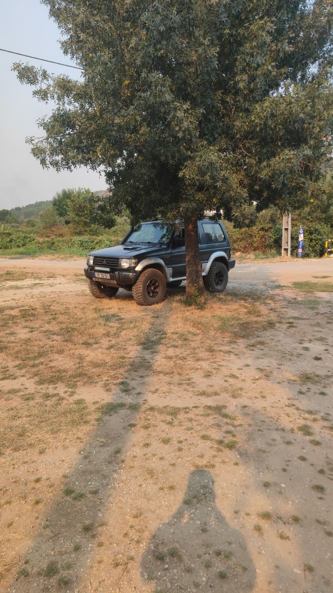 Mitsubishi Pajero vendo ou troco