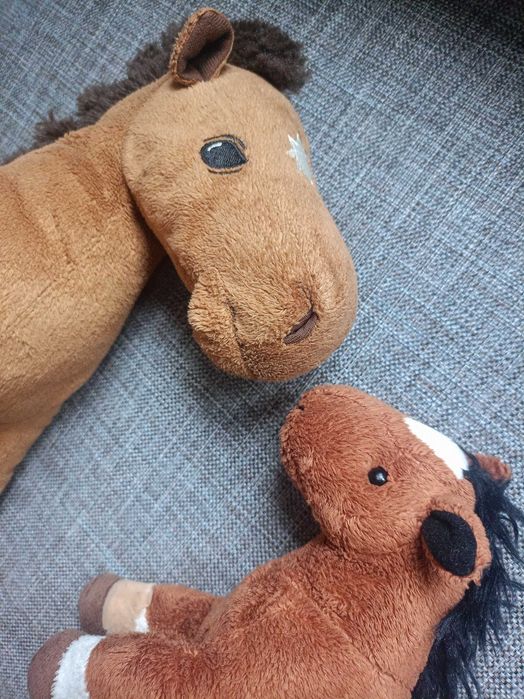 Konie klacz/koń źrebak maskotka pluszak