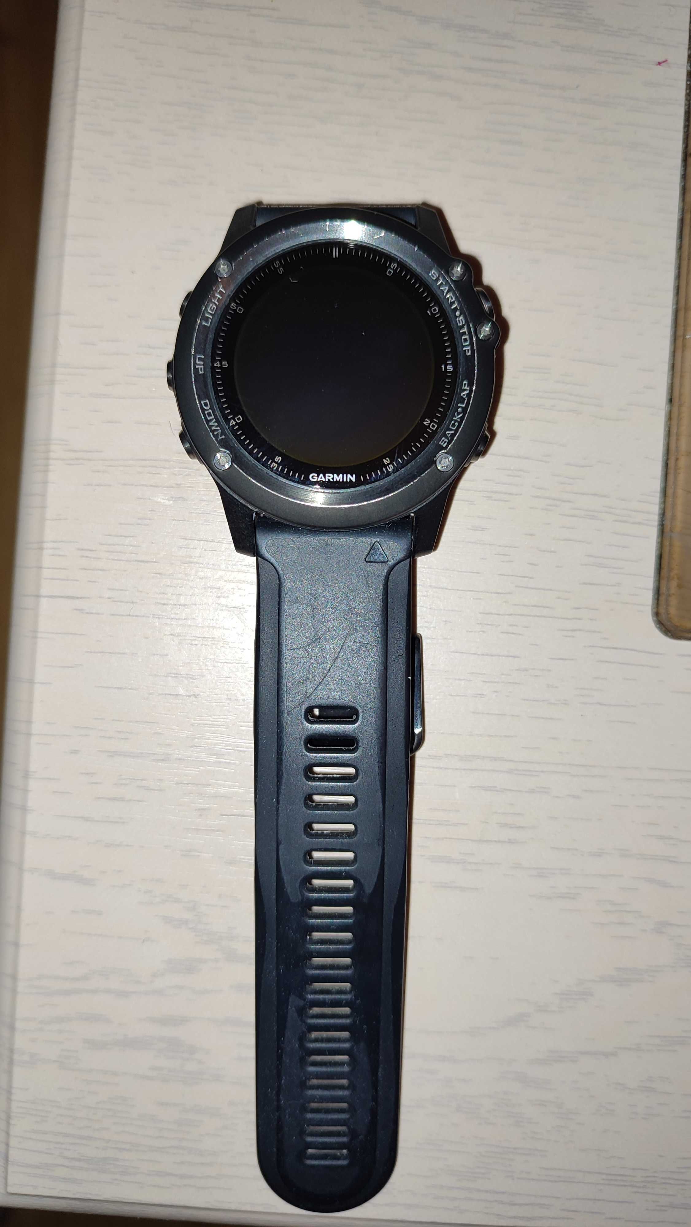 Спортивные часы Garmin Fenix 3 Sapphire HR Gray with Black