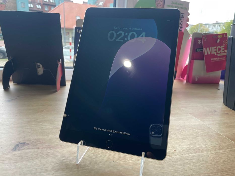 Tablet Apple iPad 9 gen. 64 GB WiFi bat: 88% + GW 12 msc