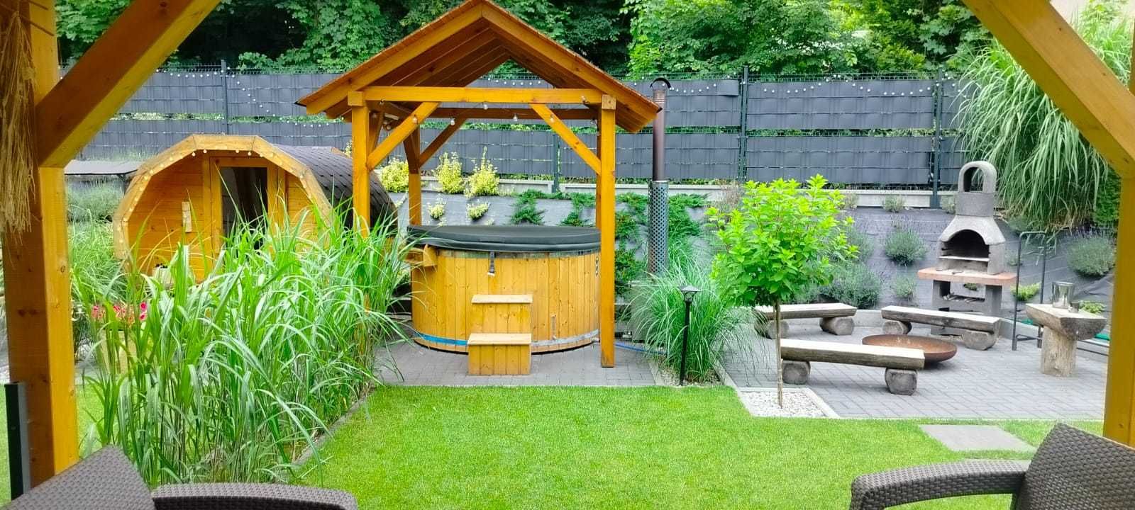 Dom nad jeziorem do wynajęcia, sauna, jakuzzi. Domek letniskowy.