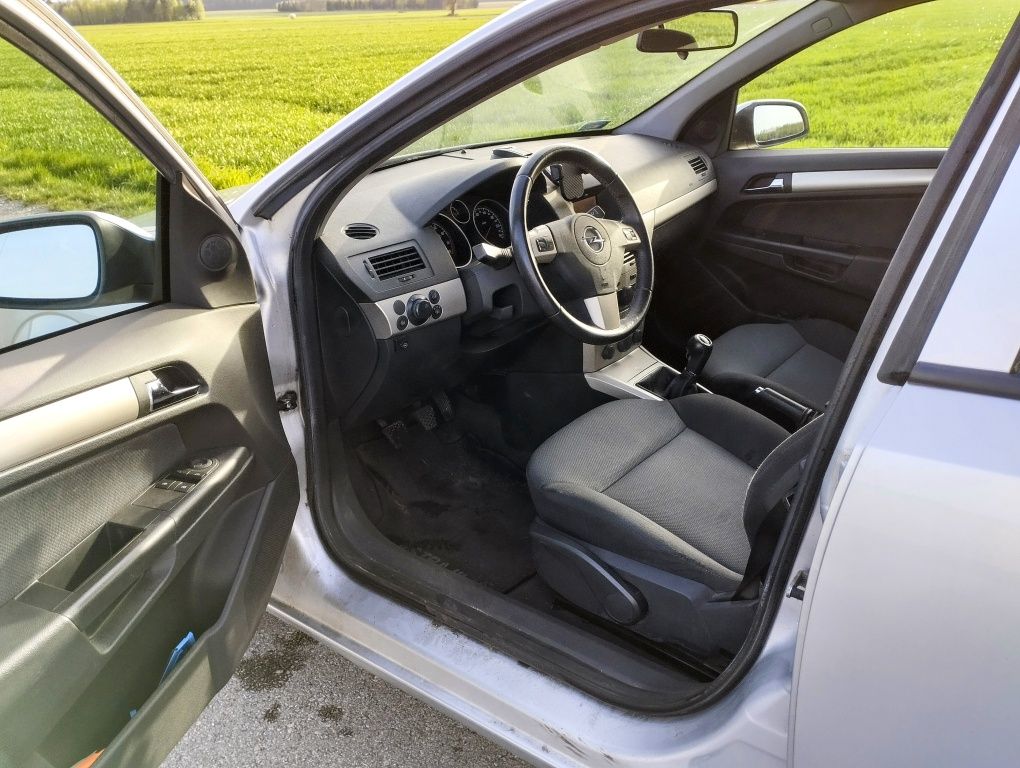 Opel Astra H 1.4 LPG 2007r 1 właściciel