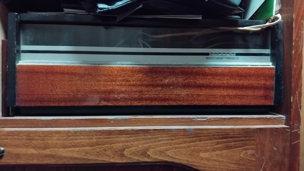 Програвач Estonia 1a stereo