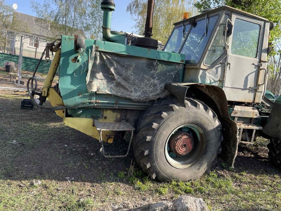 Продам Трактор Т150К.